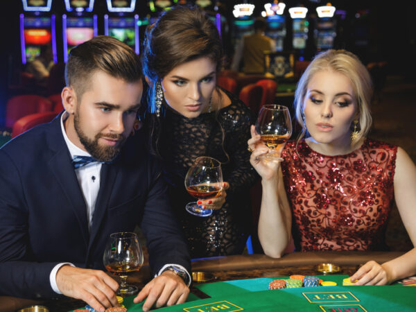 Les secrets de succès à la salle de poker du Casino Niagara de Ontario