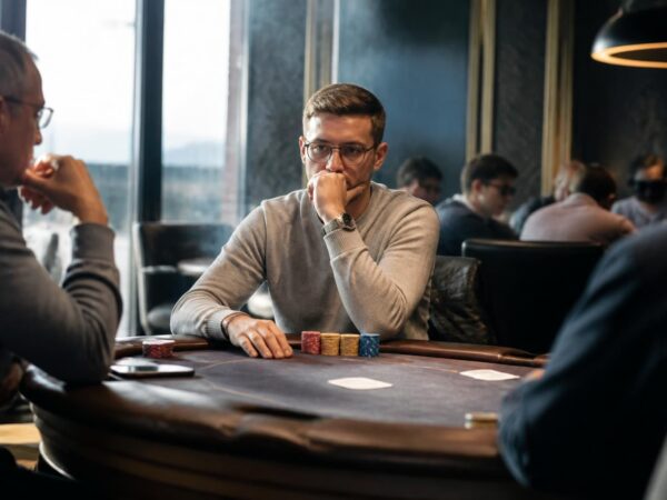 Comment affiner la stratégie bubble en tournoi poker