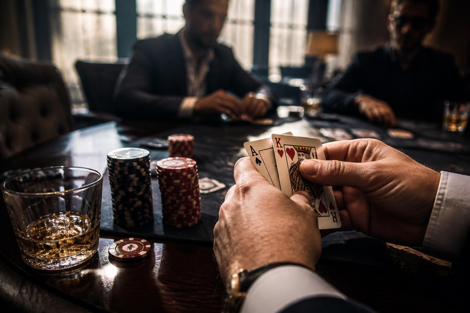 Jouer les mains premium au poker Texas Hold’em