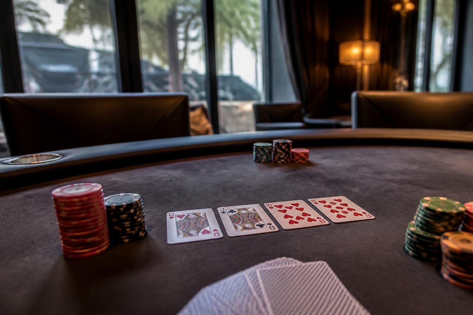 Optimiser les flops coordonnés au poker